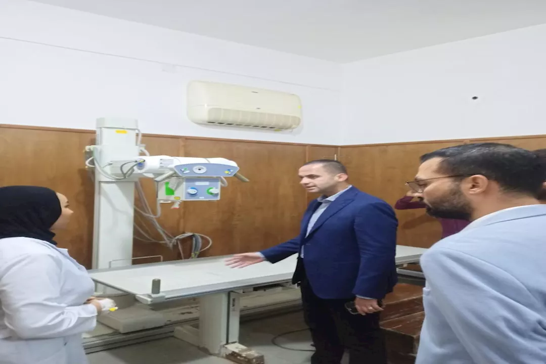 الدكتور محمد الطيب بمستشفى رأس الحكمة