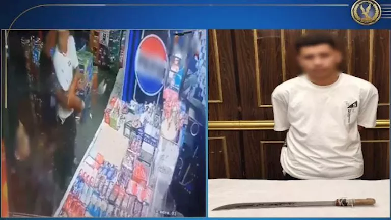 بسبب خلاف على البيع والشراء.. جزار يطعن عاملًا داخل محل بالجيزة | فيديو