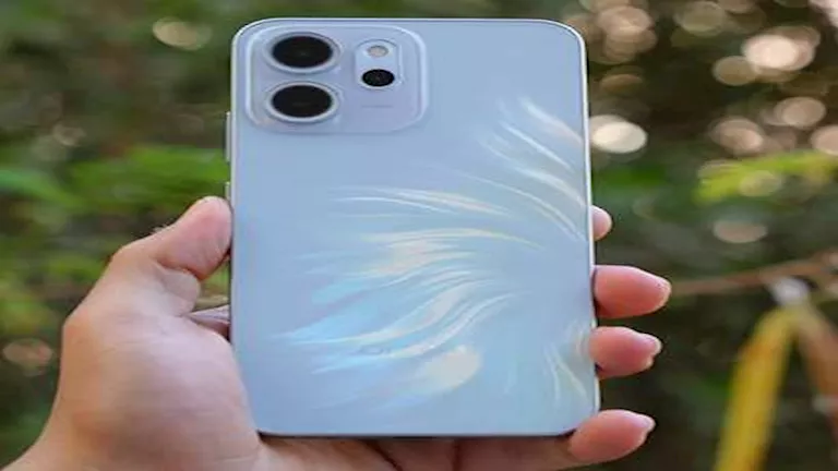 بعد طرحه.. تعرف على مميزات وعيوب هاتف"Oppo Reno 14 F 5G"