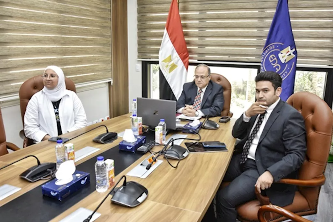 الدكتور علي الغمراوي، رئيس هيئة الدواء المصرية