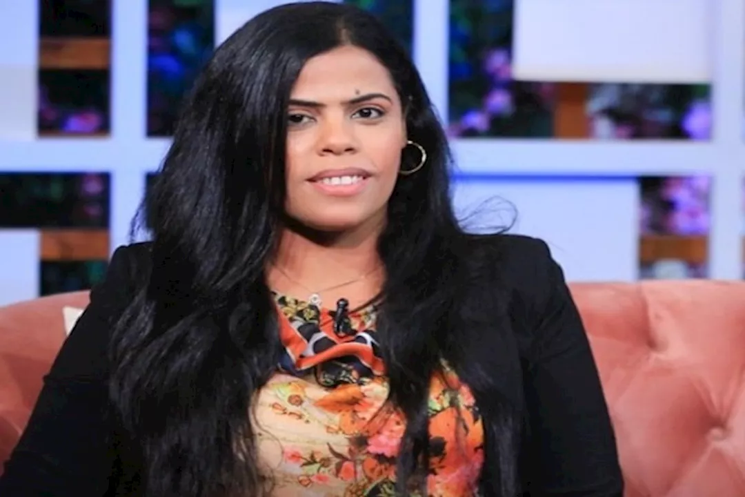 الدكتورة علا فراج