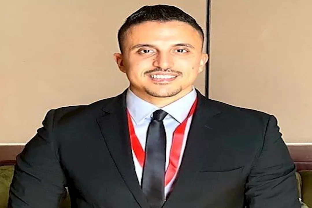 دكتور محمد رضا عبد الباسط، أخصائي طب وجراحة العيون