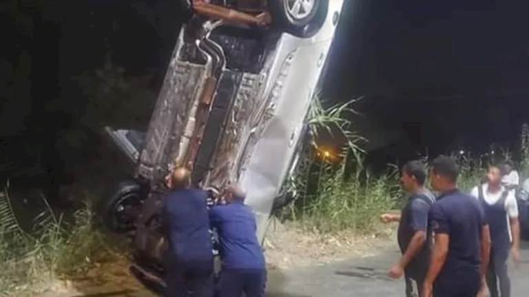 انقلاب سيارة في ترعة بالصف وتحرك عاجل من الإنقاذ النهري
