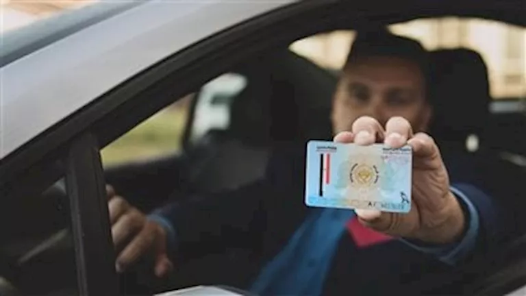 في دقائق.. خطوات استخراج شهادة المخالفات وتجديد الرخصة أونلاين 