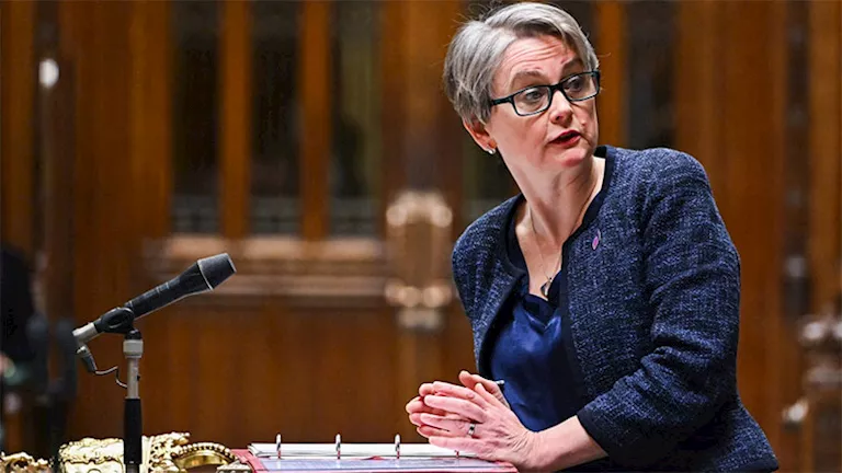 وزيرة خارجية بريطانيا تلتقي نظيرها الأمريكي بسبب اتفاق تشاجوس