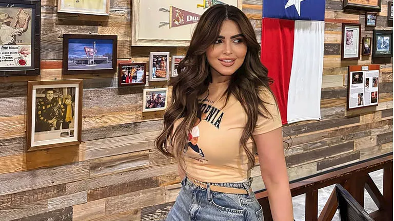 بعد انفصالهما.. من هي يارا تامر طليقة المطرب مسلم؟