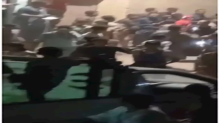 النعش الطائر.. أهالي يزعمون: ميت يرفض التوجه للمقابر ويطوف قرى بأسيوط 