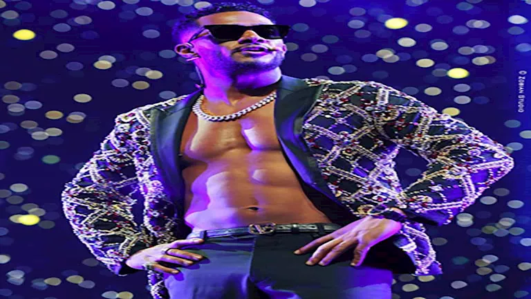محمد رمضان يحتفل بإطلاق أغنيته "يلا حبيبي" في حفل ضخم بدبي