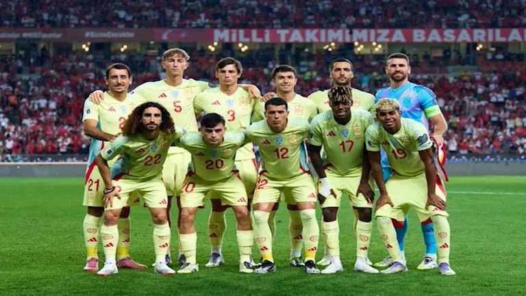 إسبانيا تسحق تركيا برباعية تاريخية في تصفيات كأس العالم