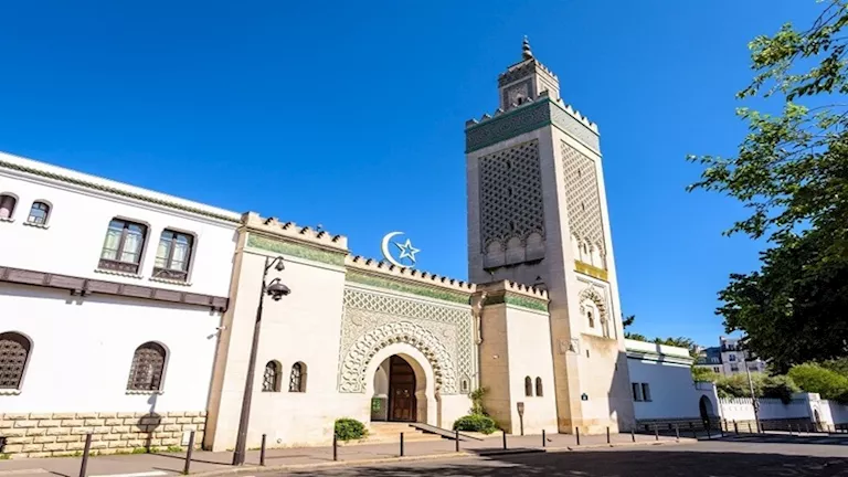 مسجد في باريس - صورة تعبيرية