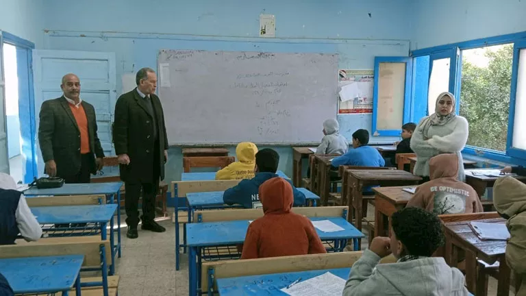 التحقيق في واقعة سقوط طالب من الطابق الثالث داخل مدرسة بأبنوب بأسيوط