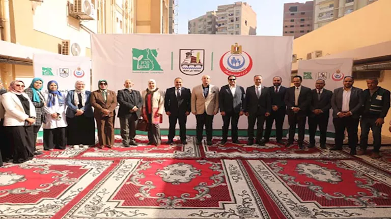 بالصور- محافظ بني سويف يفتتح وحدة غسيل كلوي بمستشفى الصدر