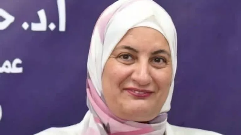 تعرف على أول تكليفات رئيس جامعة القاهرة لعميدة الإعلام الجديدة 