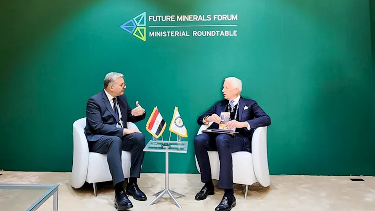 وزير البترول يبحث مع “ريو تينتو” خريطة استثماراتها في مصر