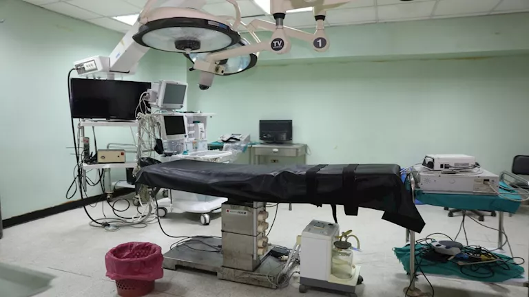 رئيس جامعة المنيا يفتتح المرحلة الأولى من التطوير الشامل لمستشفى طب ال