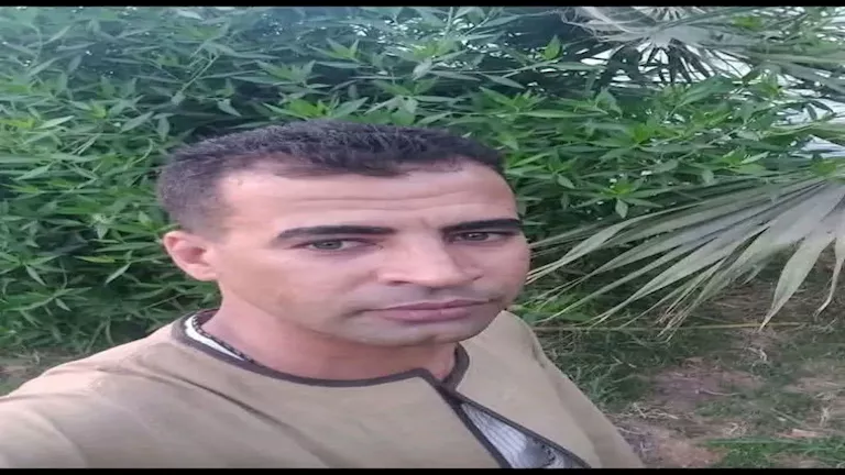 ضحية لقمة العيش.. مصرع شاب من قنا في حادث مروري بطريق الضبعة