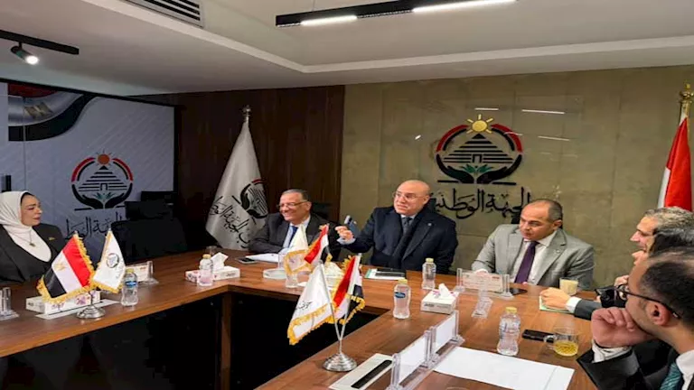 رئيس الجبهة الوطنية: تواصل النواب مع الشارع أولوية.. وضرورة توحيد الرؤ