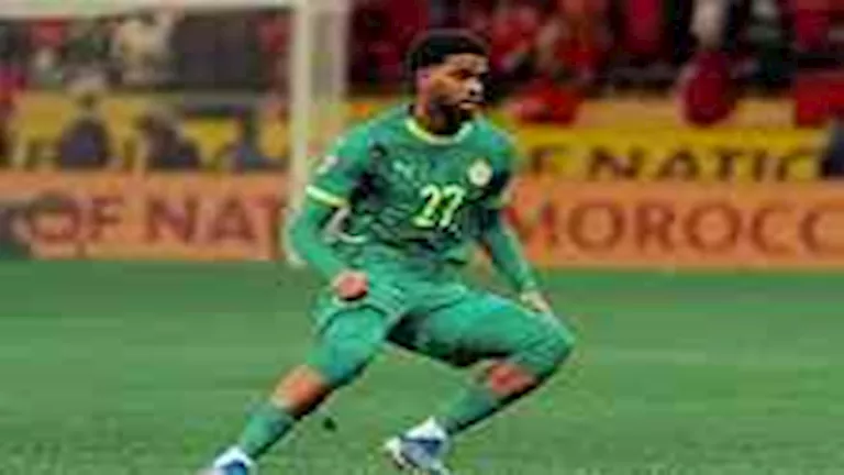 موقف استثنائي.. لاعب بمنتخب السنغال من أم مغريبة.. من هو؟ 