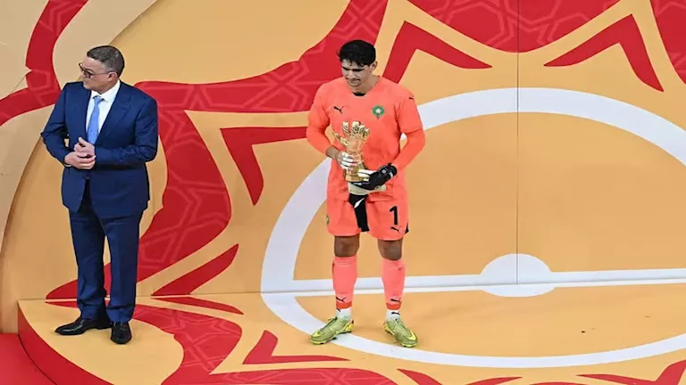 ياسين بونو يتوج بأفضل حارس في كأس أمم أفريقيا 2025