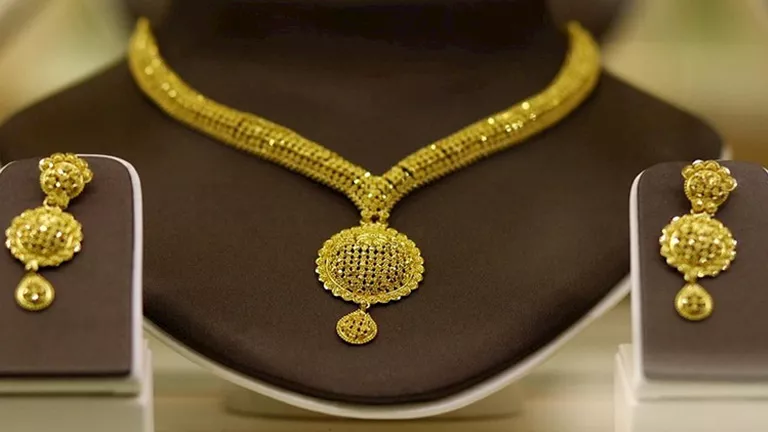 عاجل.. سعر الذهب اليوم في مصر ينخفض بمنتصف التعاملات 23-1-2026 