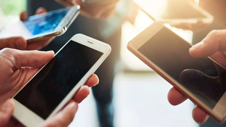 بعد قرار الجمارك اليوم.. كيف تسدد الرسوم المقررة على هاتفك؟