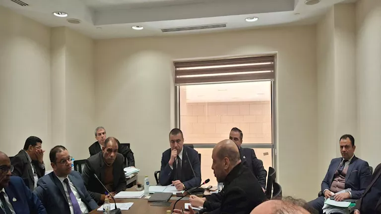 صناعة النواب توافق على منحة بـ10 ملايين دولار لتطوير صيانة السيارات ال