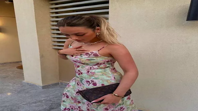 "بسكوته" 15 صورة لشقيقة وسام أبوعلي والجمهور يعلق 