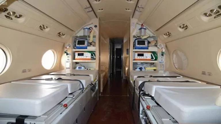 اليمن: طائرة إخلاء طبي سعودية تنقل جرحى سقطوا بتفجير شمال عدن 