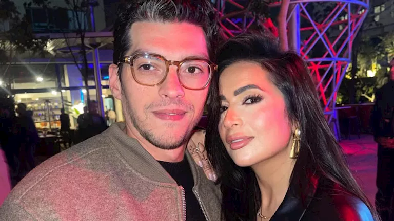 دنيا المصري وزوجها