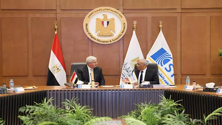 مصر – هيئة تمويل العلوم: تنفيذ 800 مشروع بحثي