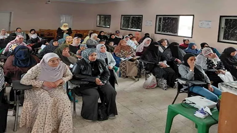 بالصور- جنوب سيناء تطلق يومًا سكانيًا لدعم الأسر الأولى بالرعاية