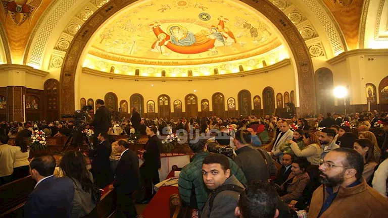 20 صورة ترصد قداس عيد الميلاد المجيد بكاتدرائية "ميلاد المسيح" 