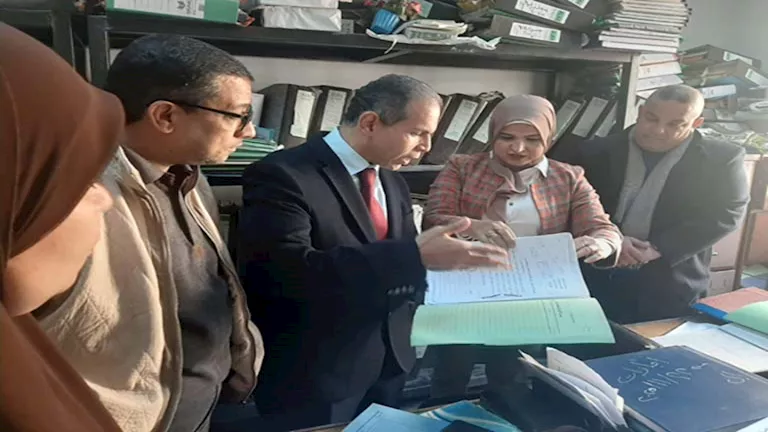 مدير "المجالس الطبية" يتفقد مستشفيات القاهرة والجيزة لمتابعة إجراءات "نفقة الدولة" 