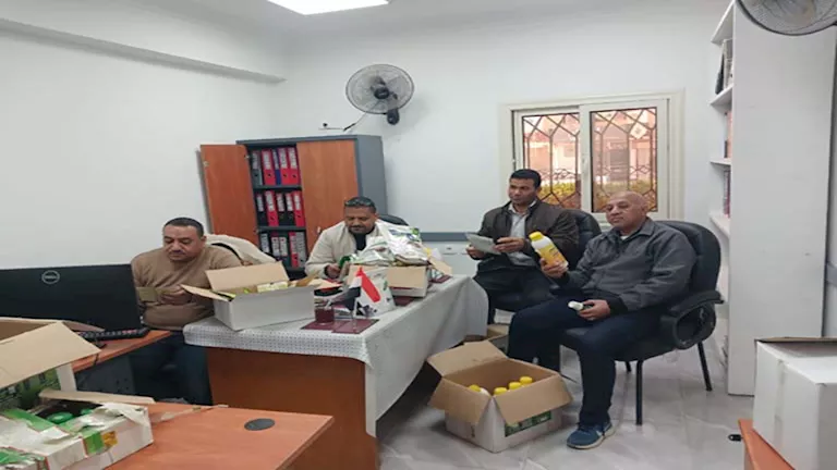 بينها سلع منتهية الصلاحية.. تفاصيل 19 حملة تموينية بمدن الوادي الجديد