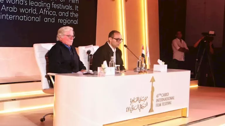 الفنان حسين فهمي في مؤتمر القاهرة السينمائي