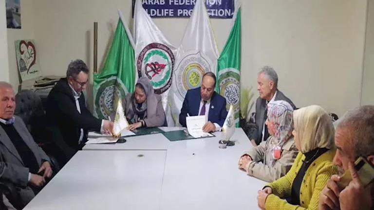 جامعة المنصورة والاتحاد العربي لحماية الحياة البرية يتعاونان لدعم القضايا البيئية 