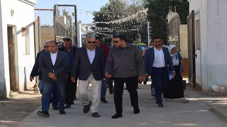 اللواء هاني رشاد يتفقد استعدادات “مائدة الهاويس” بالسويس.