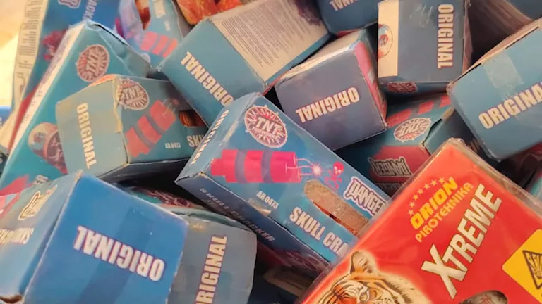 ضبط العاب نارية مجهولة المصدر حملة تموينية ديروط اسيوط