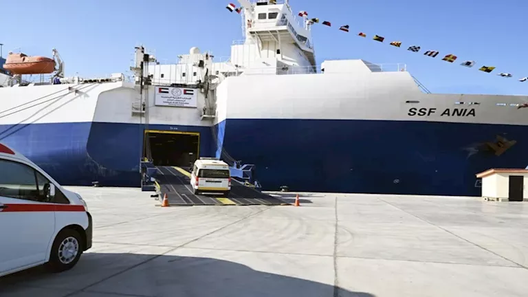 المستشفى الإماراتي العائم يستقبل 33 حالة من قطاع غزة منذ فتح معبر رفح