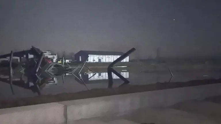 ارتفاع عدد ضحايا انهيار جسر في مقاطعة جيانجسو بالصين لـ5 أشخاص