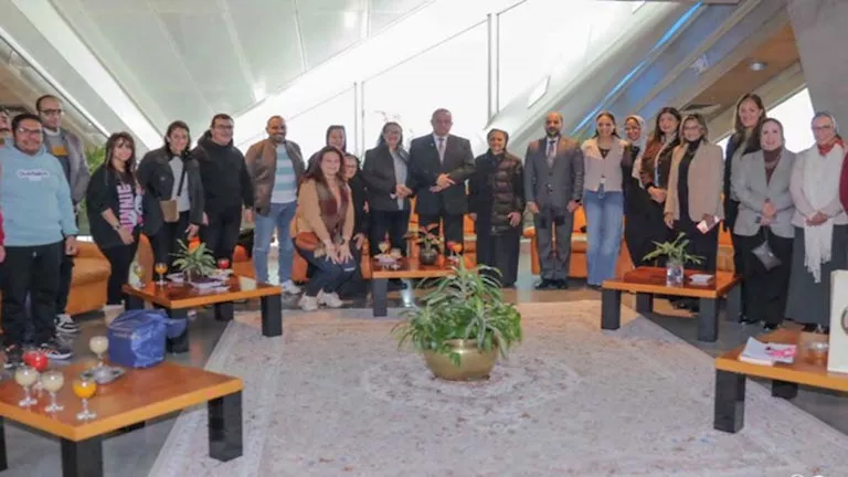 مكتبة الإسكندرية تستقبل وفدًا من دير الأنبا إبرام (صور)