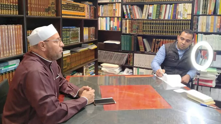 الدكتور رمضان عبدالرازق يكشف: المحرومون من ليلة القدر وعلاماتها الثابتة والمتغيرة- حوار 