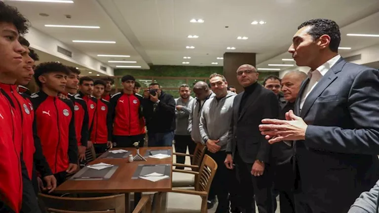 تفاصيل زيارة وزير الرياضة لاتحاد الكرة وجلسة أبوريدة