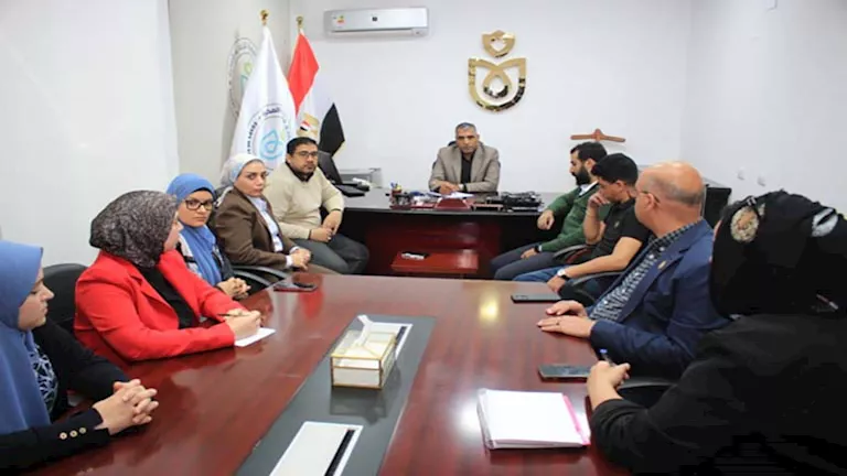 مصر – جنوب سيناء: اجتماع موسع لمتابعة الأداء الطبي بمرافق الهيئة العامة