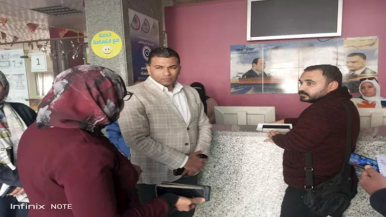 نائب المحافظ يتفقد مركز تكنولوجي حي فيصل