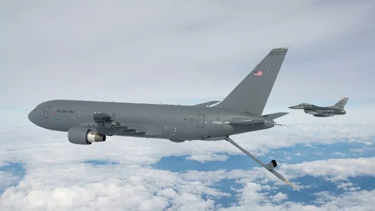 عاجل.. البنتاجون يعلن فقدان طائرة أمريكية للتزود بالوقود 