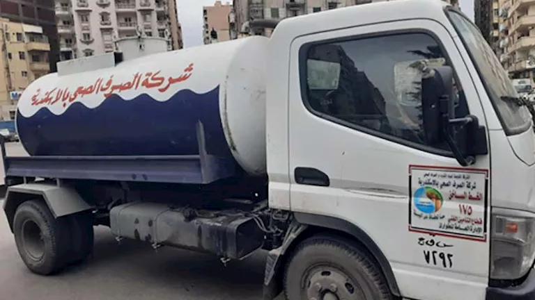 طوارئ وتحذيرات.. الطقس السيئ يضرب الإسكندرية لليوم الثاني (صور)