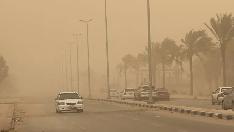وزيرة التنمية المحلية والبيئة تتابع سوء الأحوال الجوية بالمحافظات