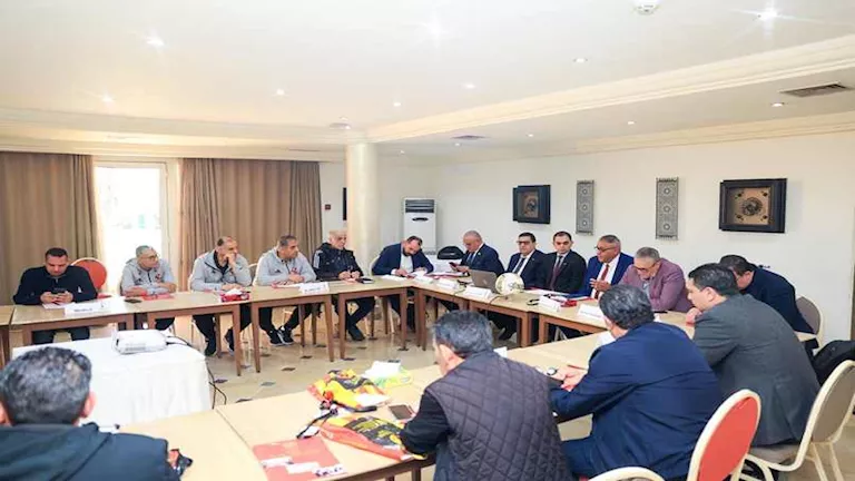 تفاصيل الاجتماع الفني الخاص بمباراة الأهلي والترجي