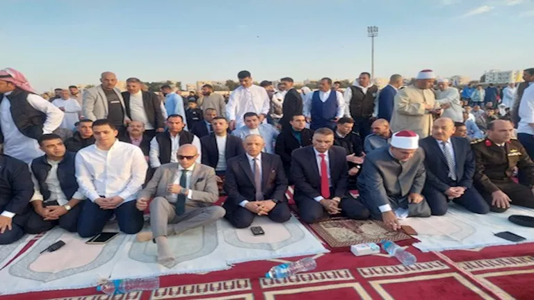 صلاة عيد الفطر بجنوب سيناء وتوزيع الهدايا